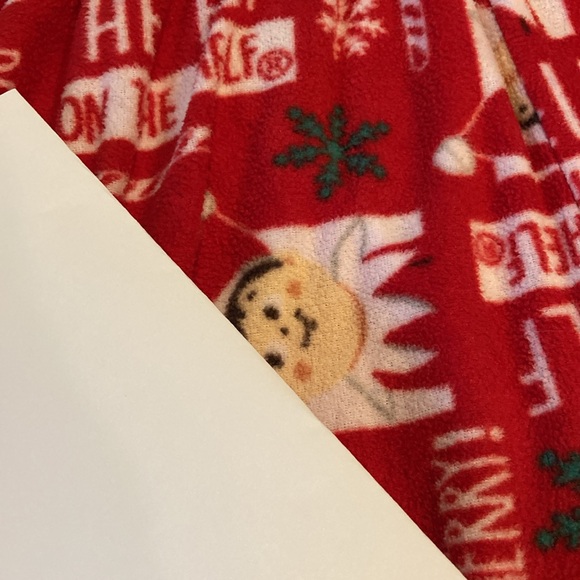 Elf On The Shelf red 2 piece pajamas set size S - Picture 5 of 8